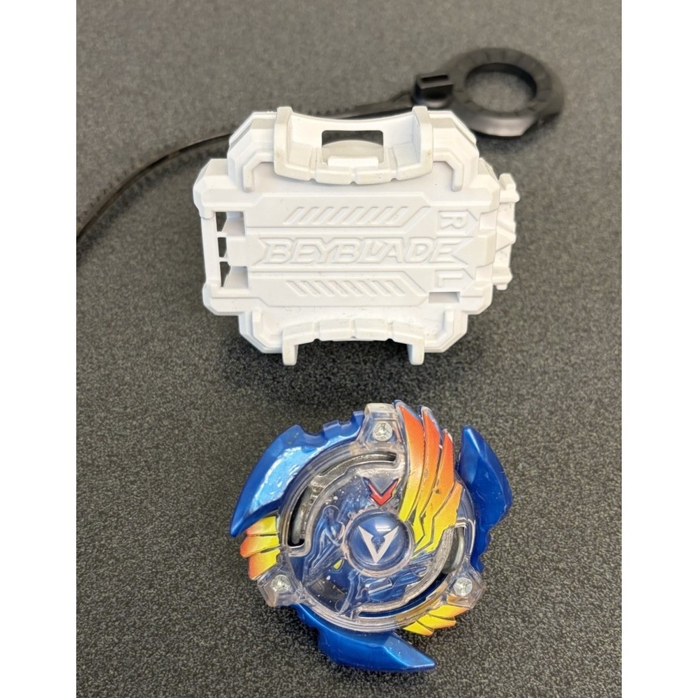 Victory Valkyrie Valtryek V2 Boost Variable Beyblade Burst B9498
